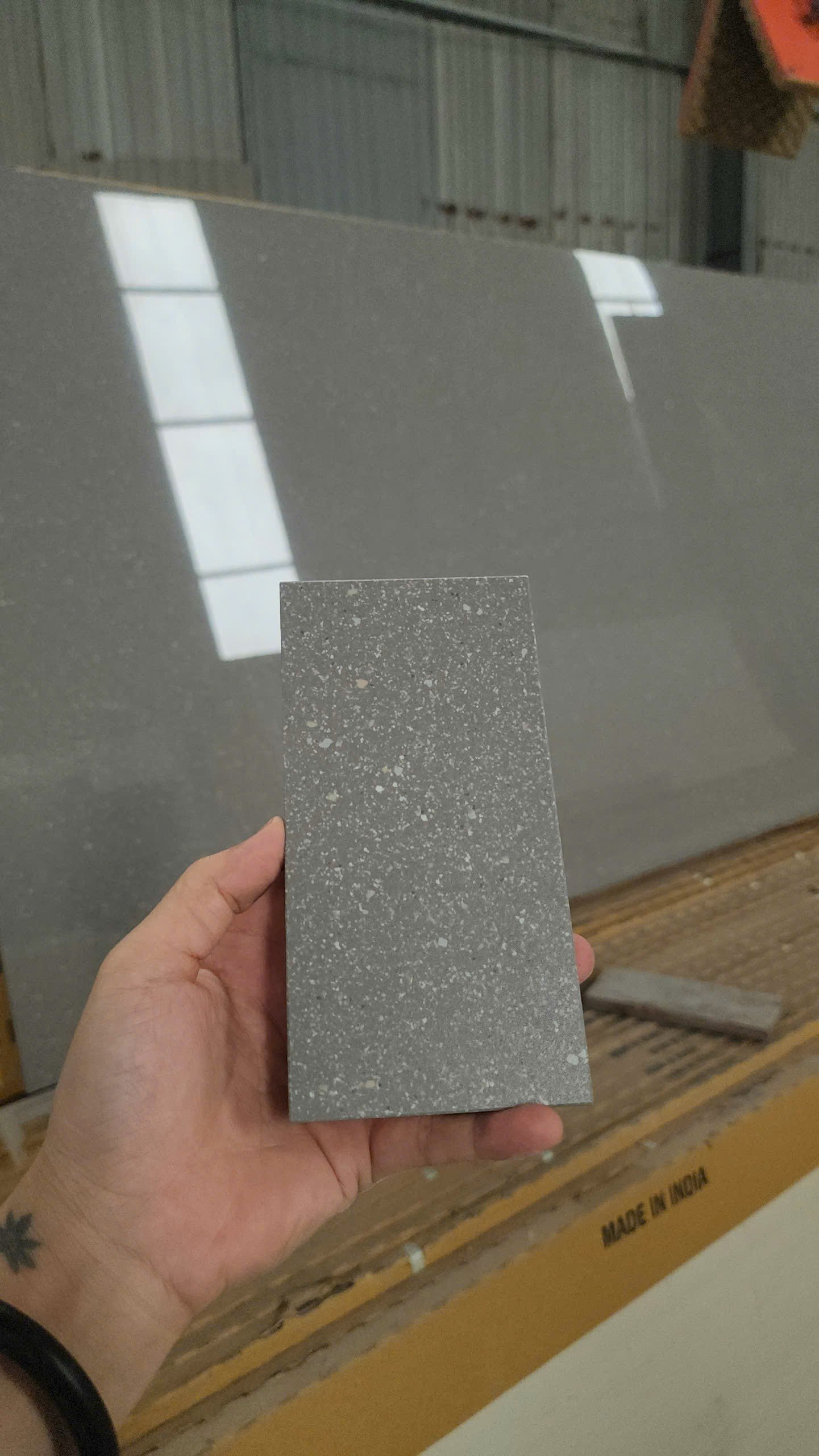 z6842125939640_e7badc19363d116fc9e4f046d215a3f4 ĐÁ NUNG KẾT LAMAR MS033 - Tổng kho đá Hà Nội